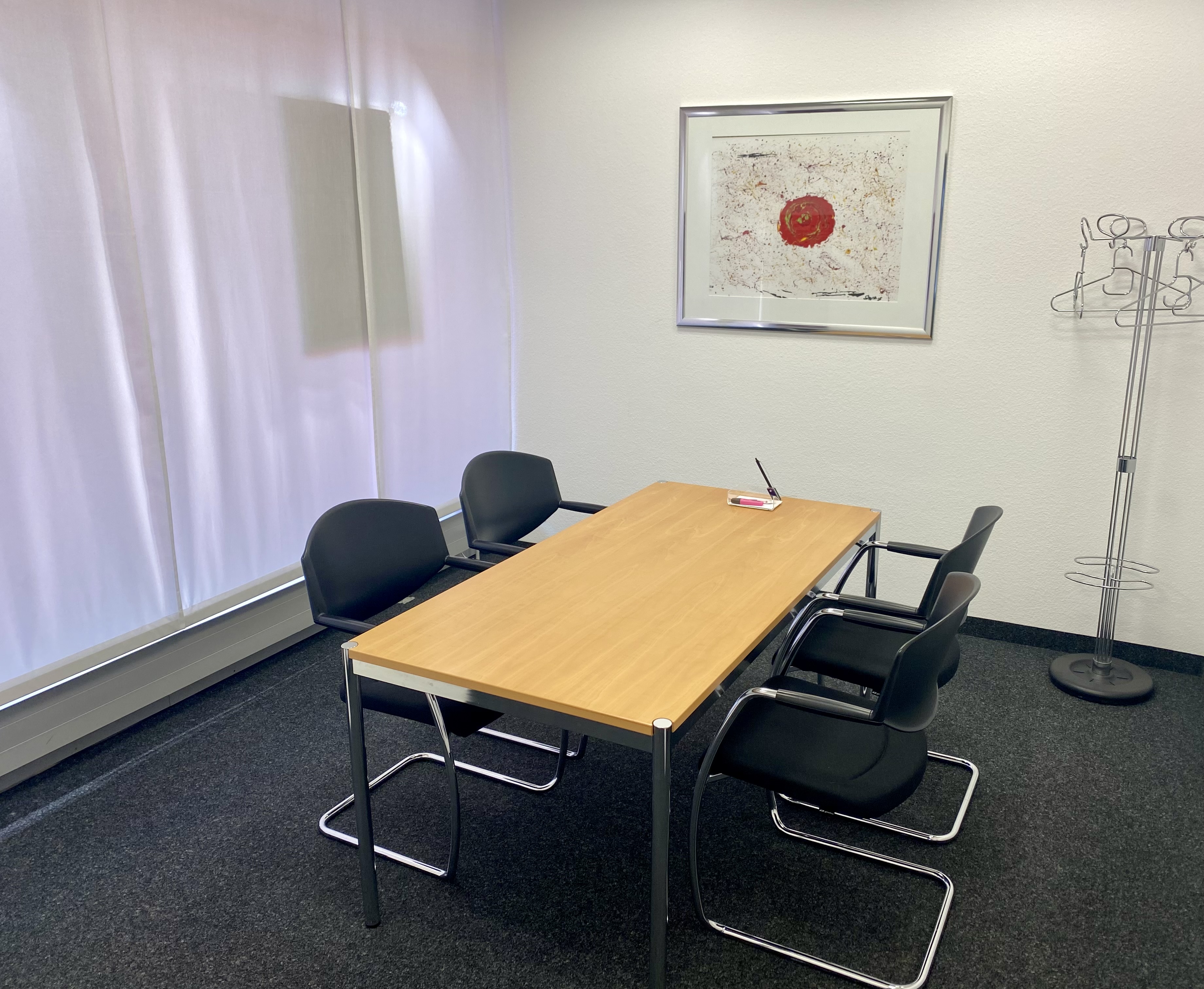 A consultation room at the BANK-now branch in St. Gallen